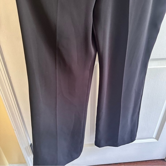 Eliza J Women's Black Jumpsuit with Cap Sleeve and Wide Leg - Picture 7 of 8